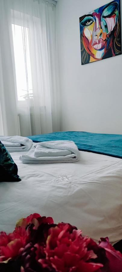 Cosmopolitan Apartament Stary Toruń Esterno foto